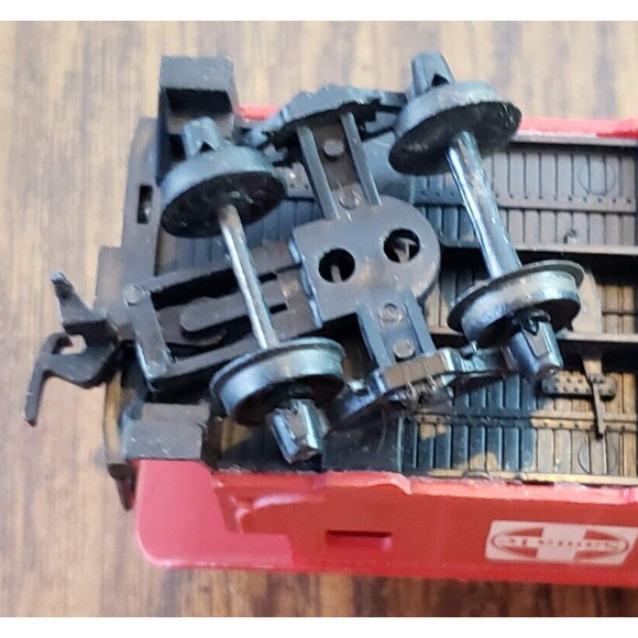 Vintage Tyco Santa Fe #7240 HO Scale AT&SF Railway Caboose - Picture 6 of 7